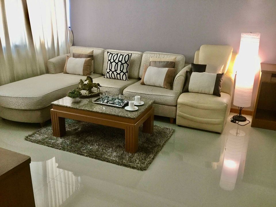 [HU-101] Ratchada City Condominuim (รัชดา ซิตี้ คอนโดมิเนียม) : ขายคอนโดมิเนียม 2 ห้องนอน ใกล้ห้วยขวาง ขายคอนโด ด่วน!