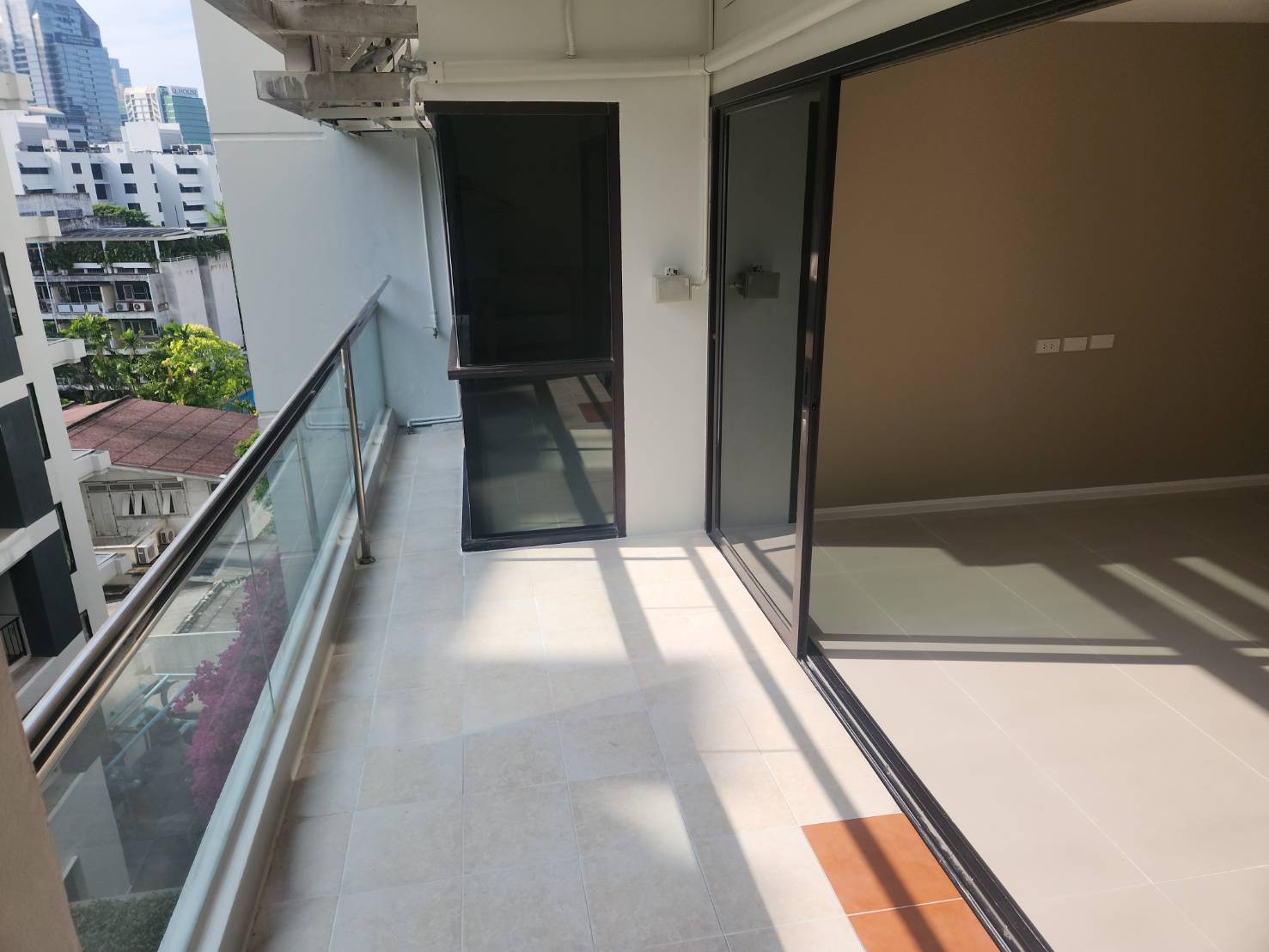 [PL-448] The Natural Place Suite Ngamduphli Condominium (เดอะ เนเชอรัล เพลส สวีท คอนโดมิเนียม) : คอนโดมิเนียมให้เช่า 1 ห้องนอน ใกล้ลุมพินี ทำเลดีมาก ห้องพร้อมอยู่