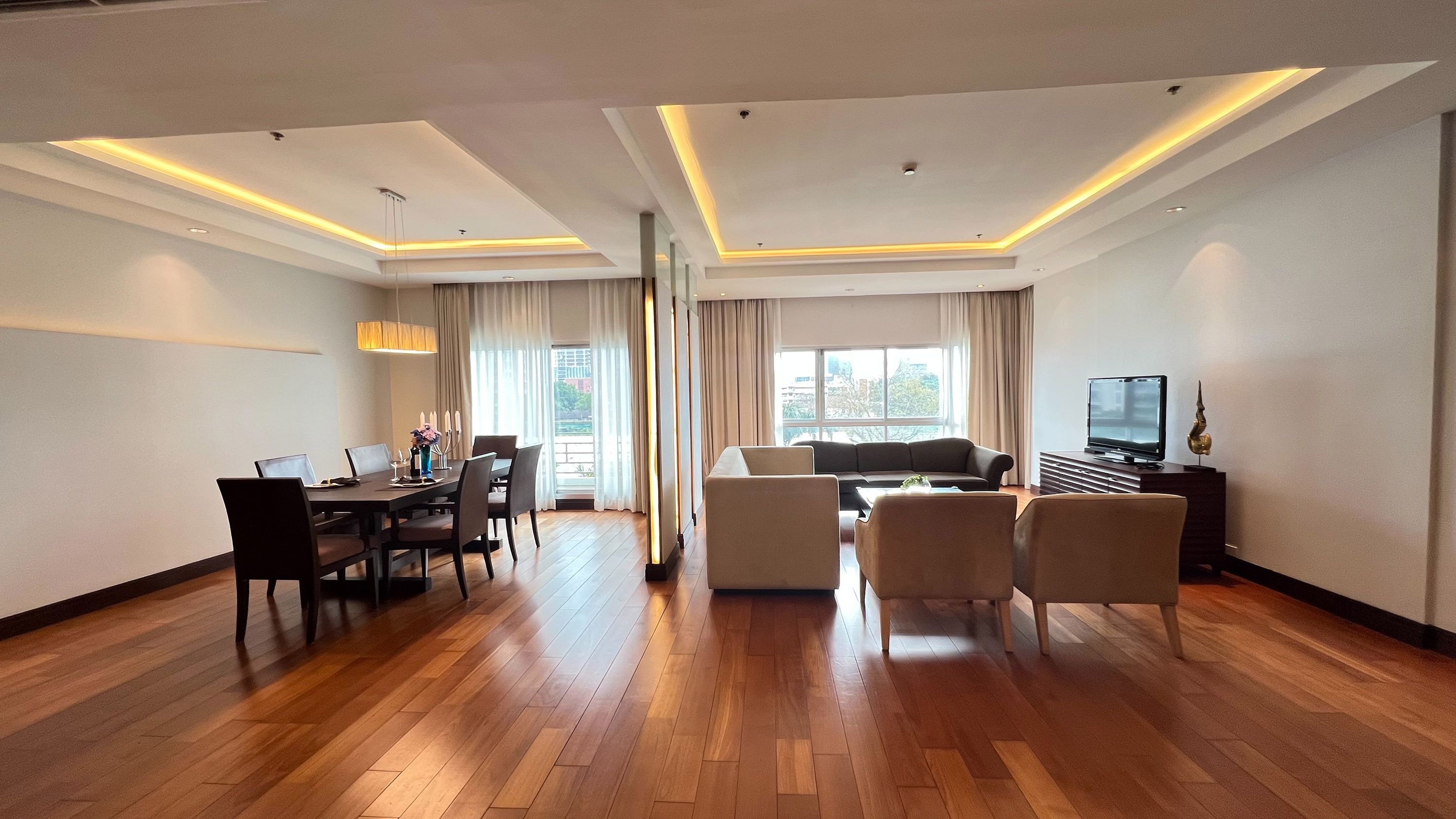 [PL-455] Royal Residence Park (รอยัล เรสซิเดนท์ พาร์ค) : คอนโดมิเนียมให้เช่า 4 ห้องนอน ใกล้เพลินจิต คอนโดให้เช่า ติดต่อเราเลย!