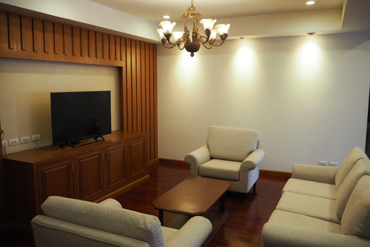 [PL-461] Nagara Mansion (นครา แมนชั่น) : คอนโดมิเนียมให้เช่า 3 ห้องนอน ใกล้เพลินจิต คอนโดดี ทำเลได้ ส่วนกลางจัดเต็ม
