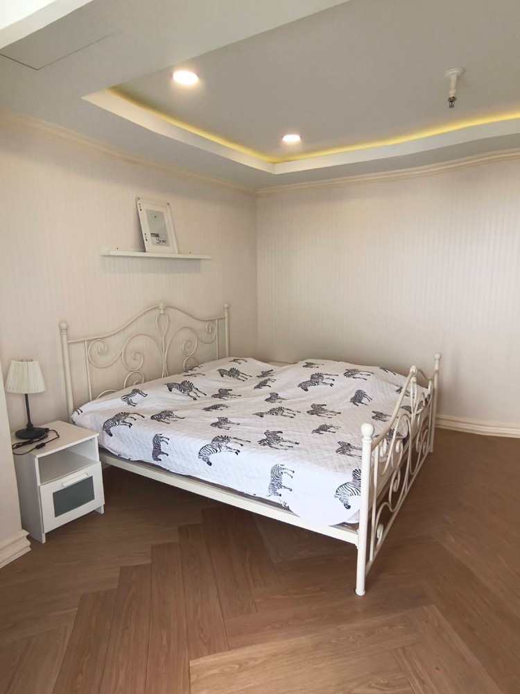 [CHC-529] lebua at State Tower (เลอ บัว แอท สเตท ทาวเวอร์) : ขายคอนโดมิเนียม 1 ห้องนอน ใกล้สุรศักดิ์ ดีลดี ราคาพิเศษสุดๆ