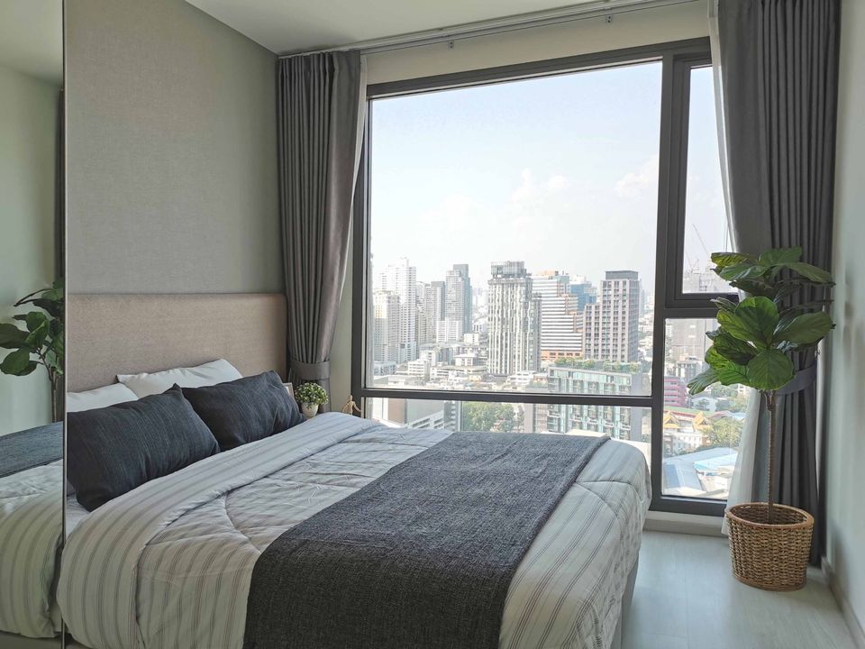 [SUE-1137] Rhythm Sukhumvit 42 (ริทึ่ม สุขุมวิท 42) : คอนโดมิเนียมให้เช่า 2 ห้องนอน ใกล้เอกมัย ห้องสวย ราคาพิเศษ