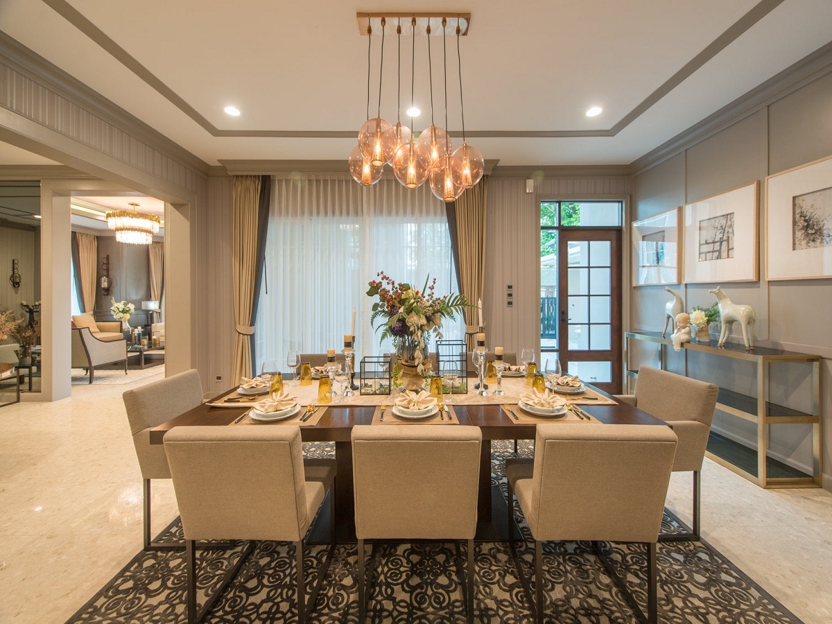 กรานาดา-ปิ่นเกล้า