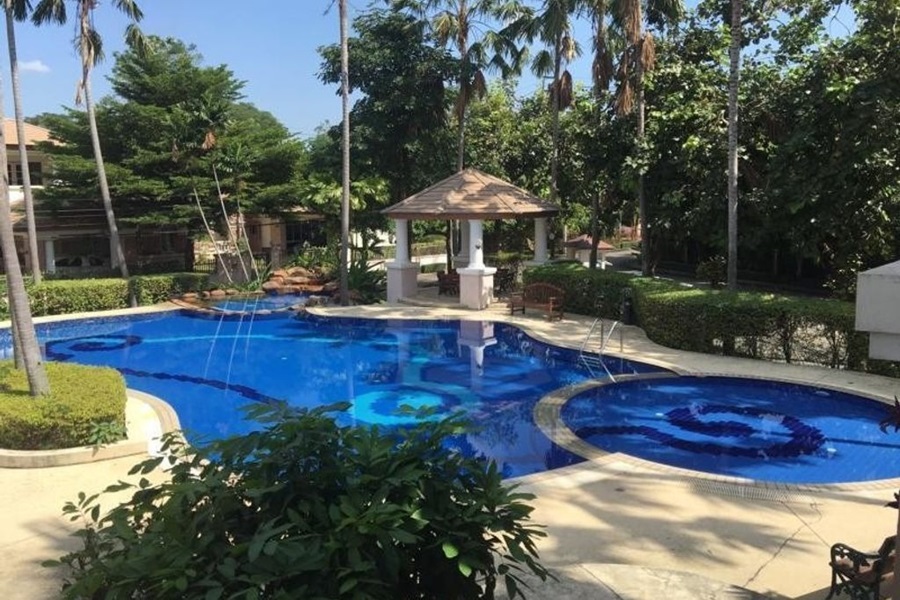 ลดาวัลย์-ปิ่นเกล้า-เพชรเกษม